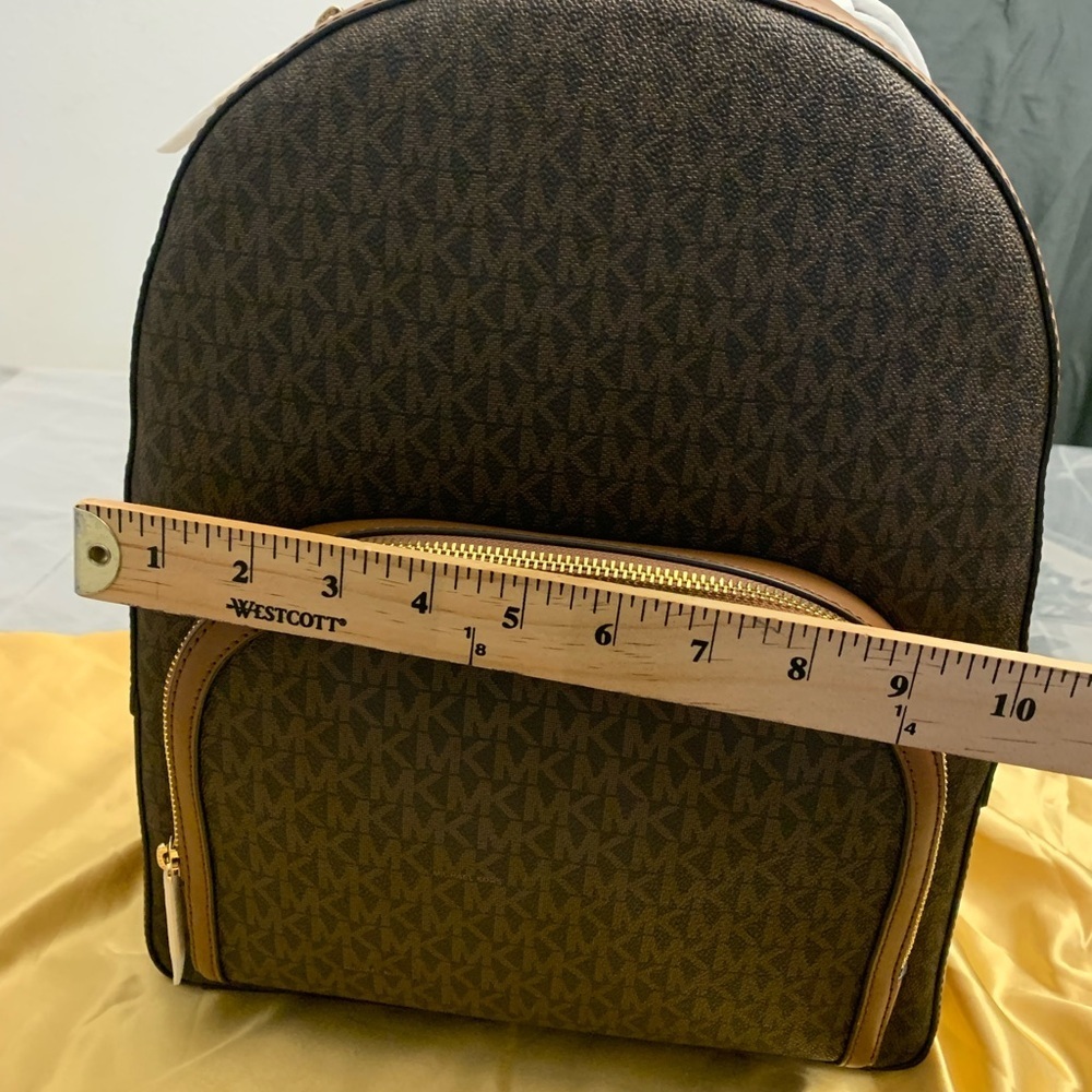 Michael Kors Jaycee Large Brown Dome Backpack with Monogram Patterned NWT - Picture 5 of 10